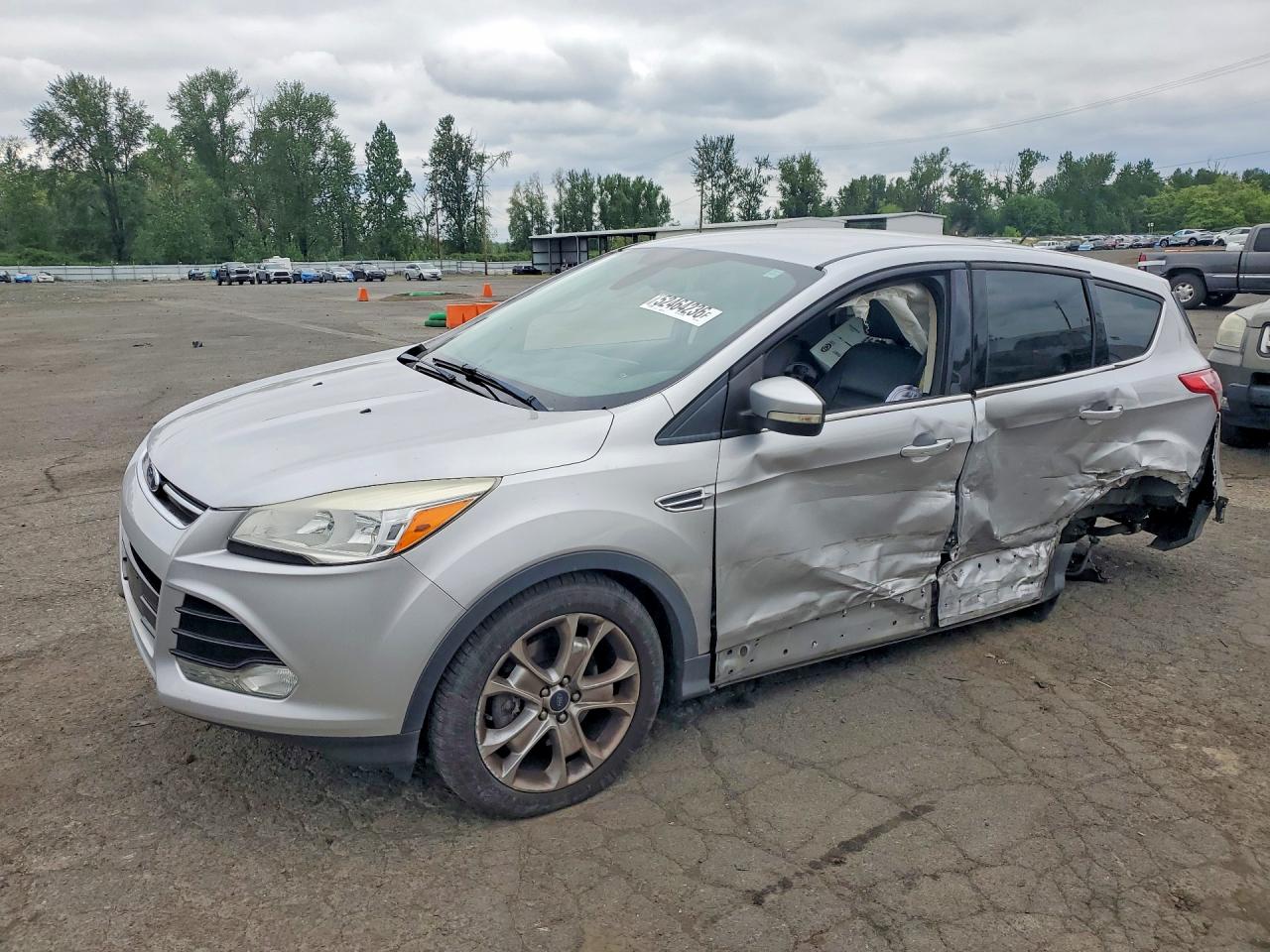 Salvage Ford Escape Image