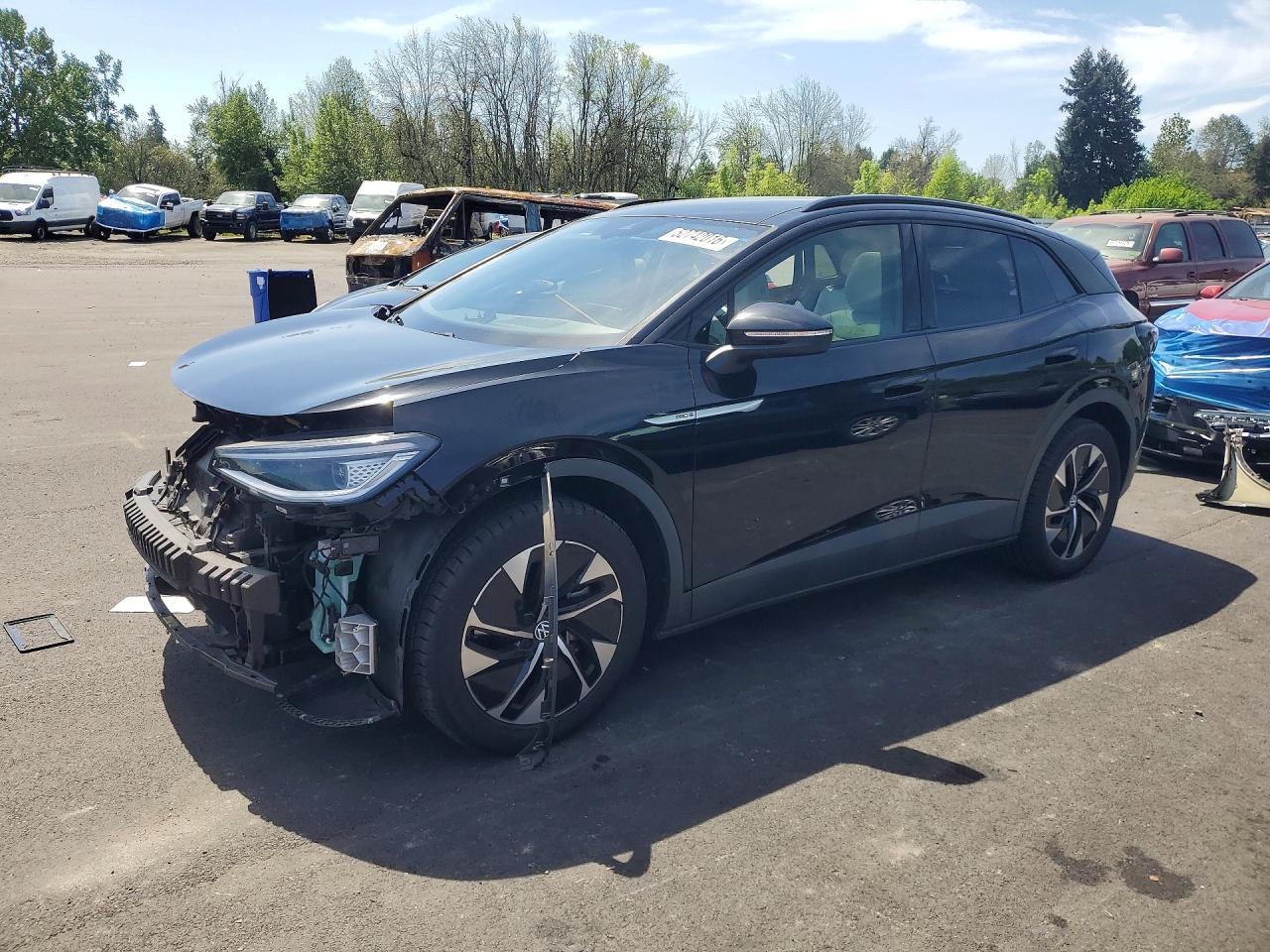 Salvage Volkswagen ID.4 Image