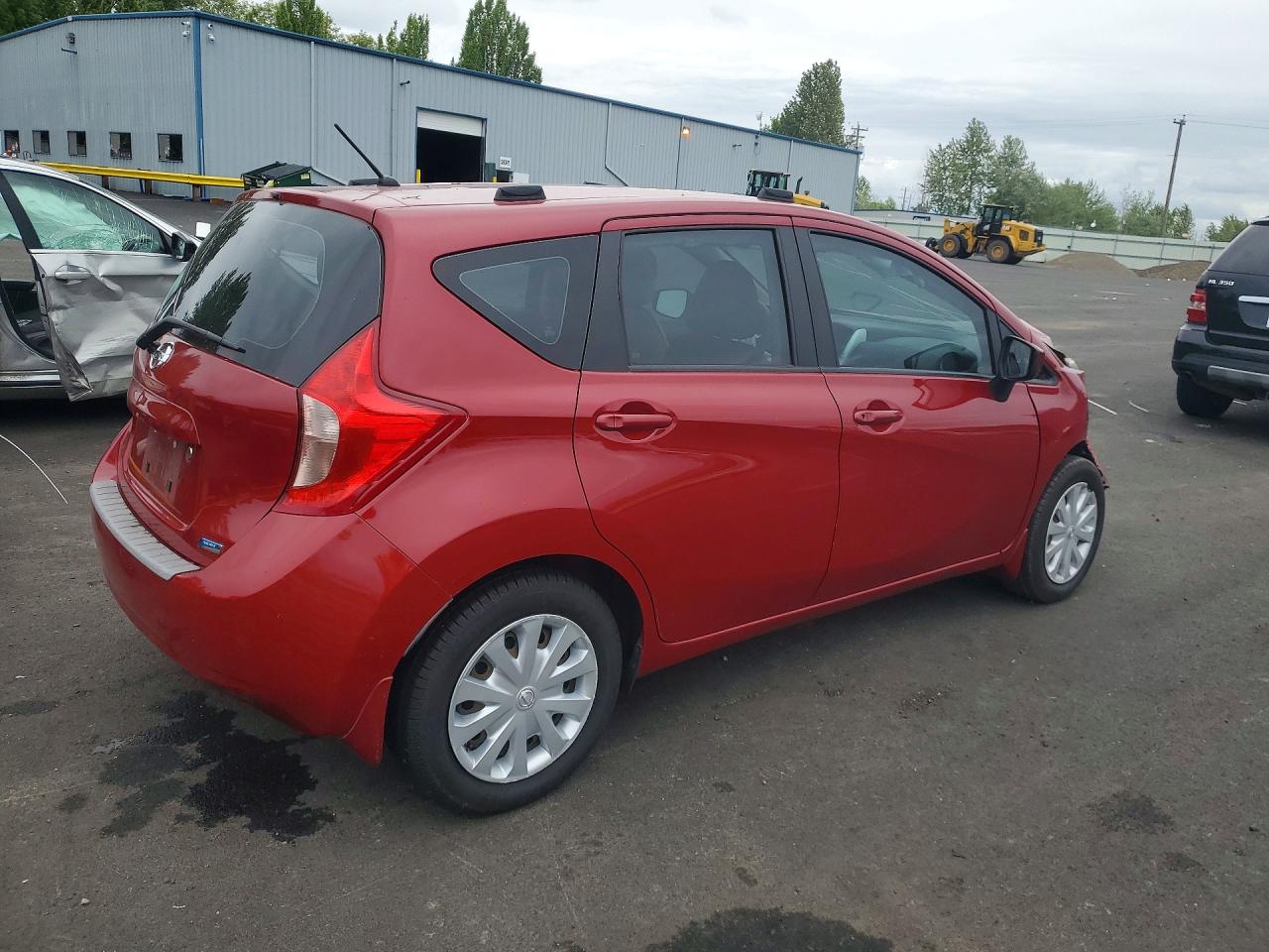 Nissan Versa S Plus