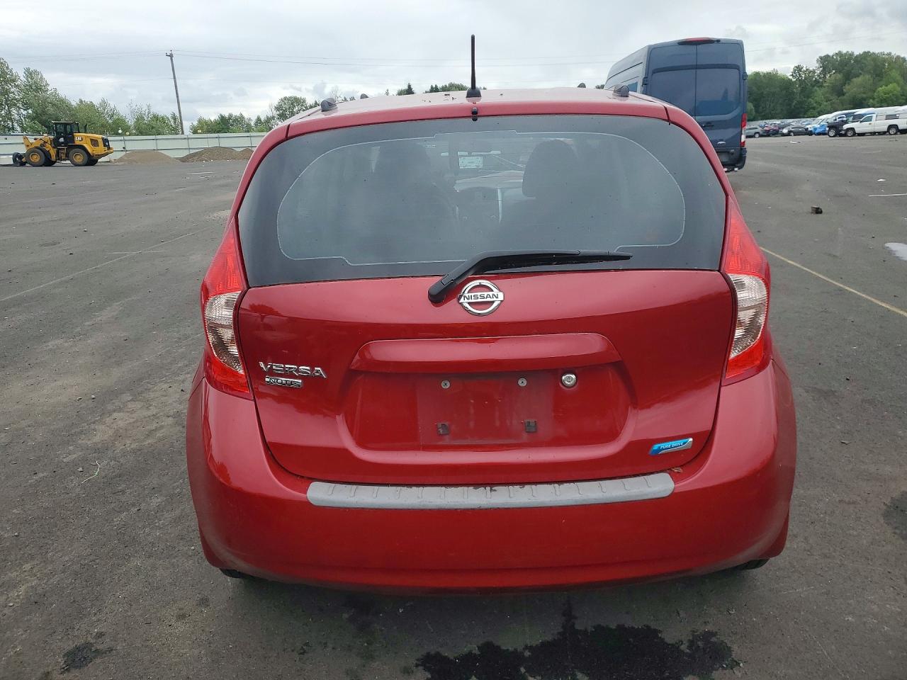 Nissan Versa S Plus