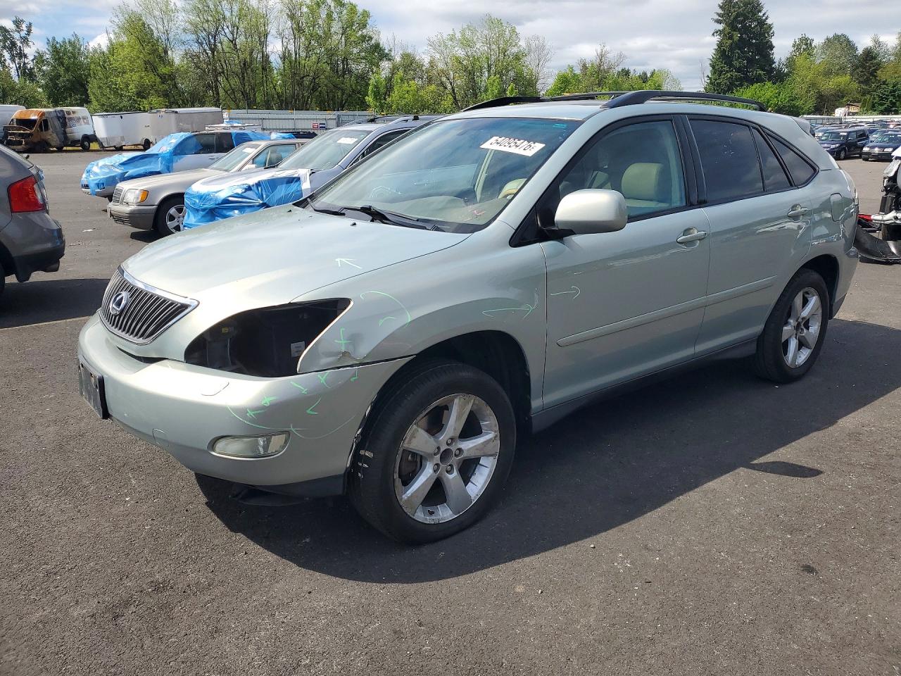 Salvage Lexus RX Image