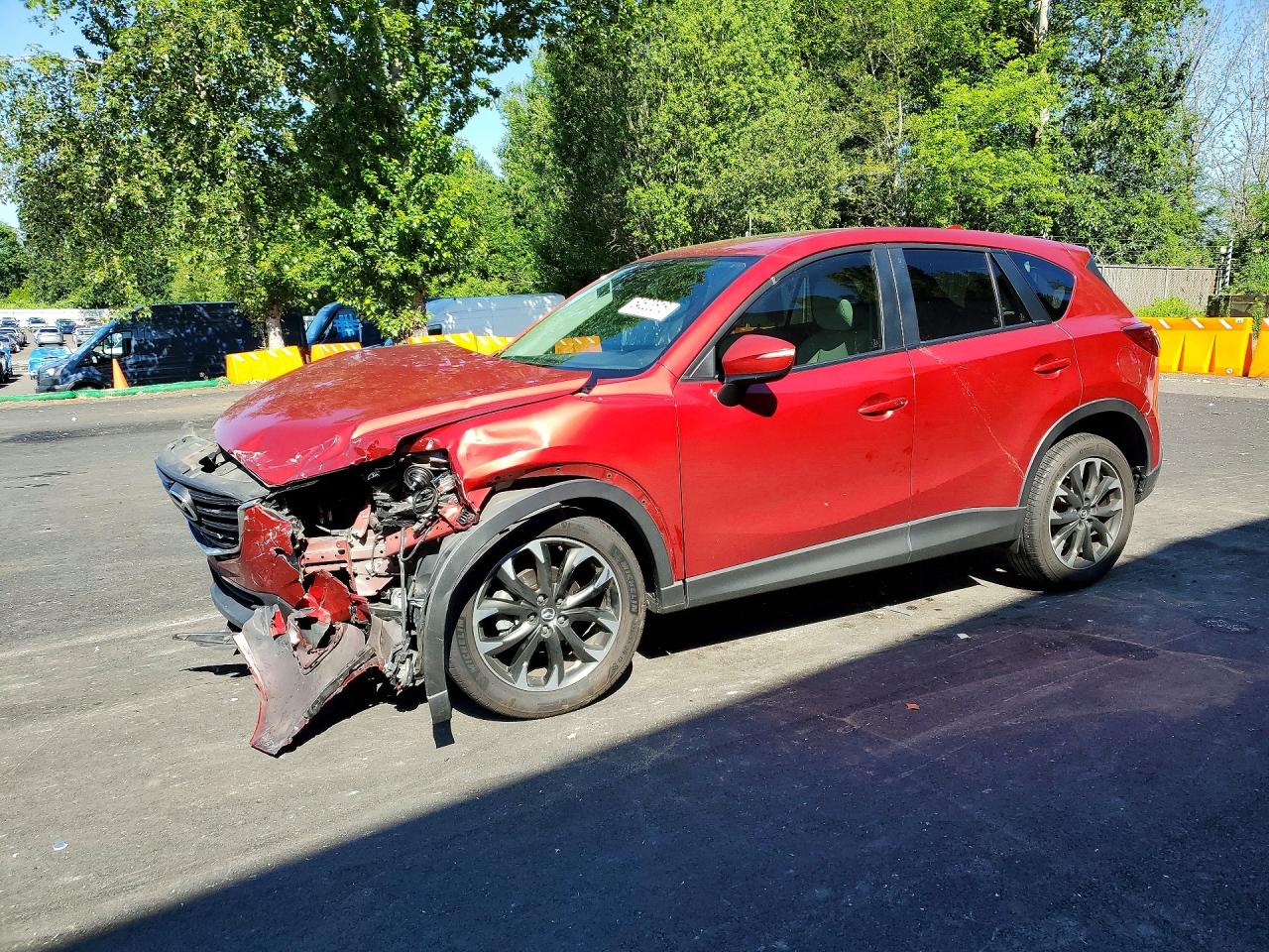 Salvage Mazda Cx Image