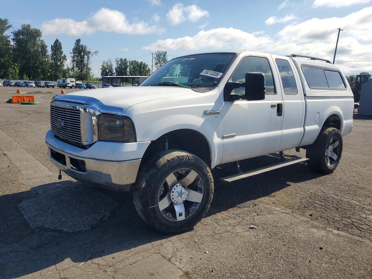 Salvage Ford F-250 Image