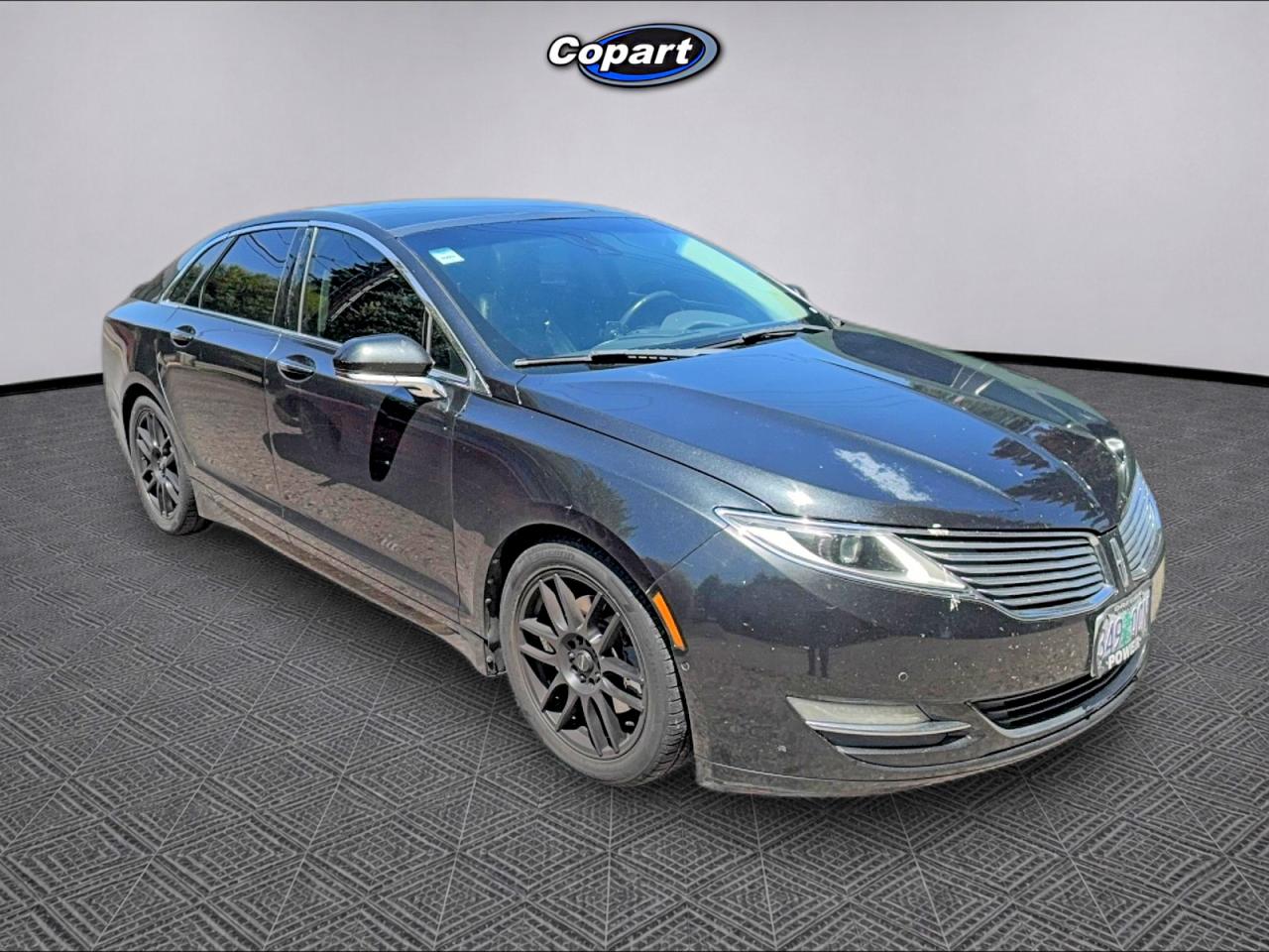 Salvage Lincoln MKZ Image
