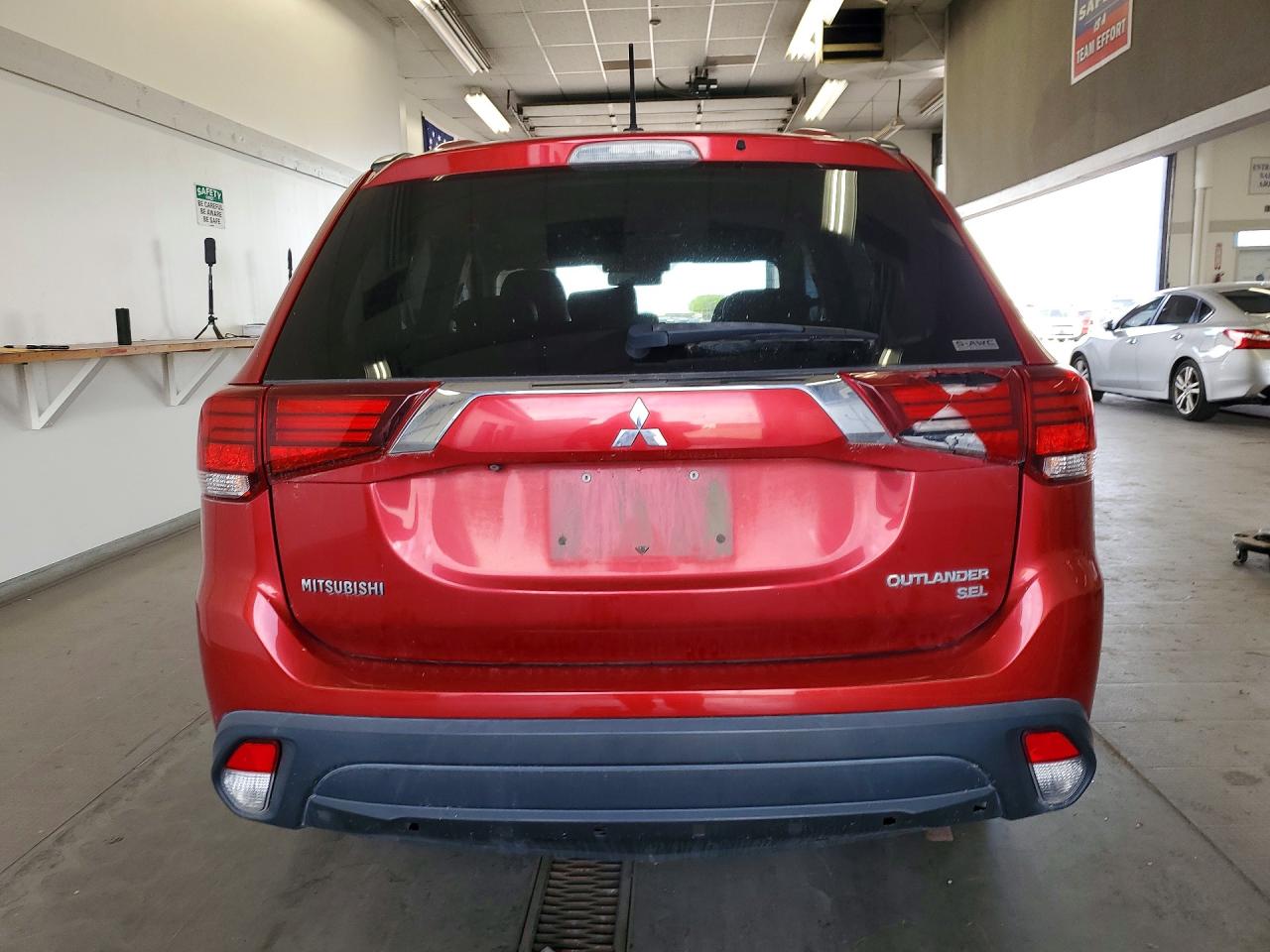 Mitsubishi Outlander Se