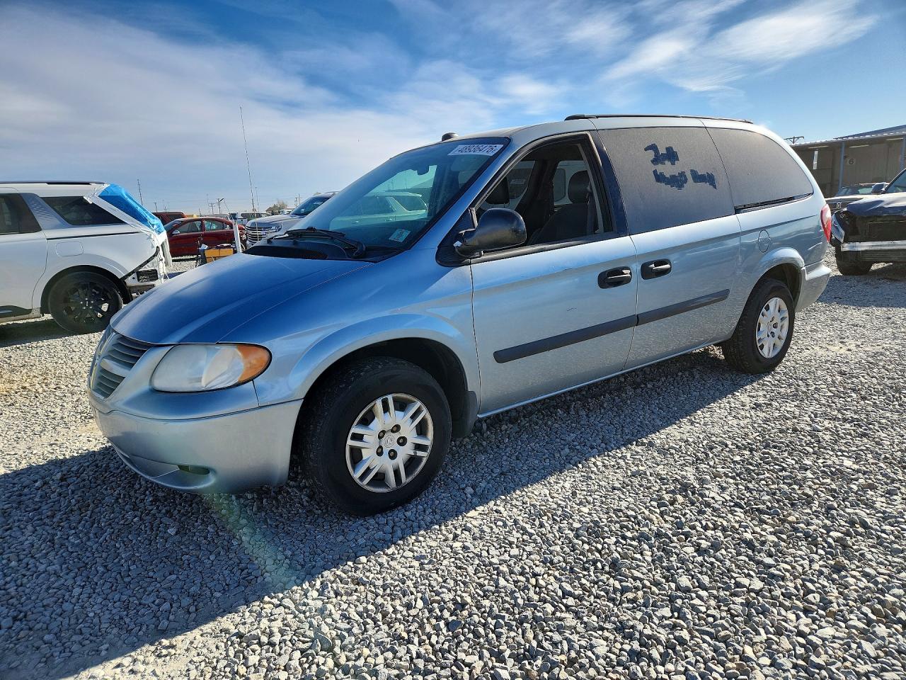Salvage Dodge Caravan Image