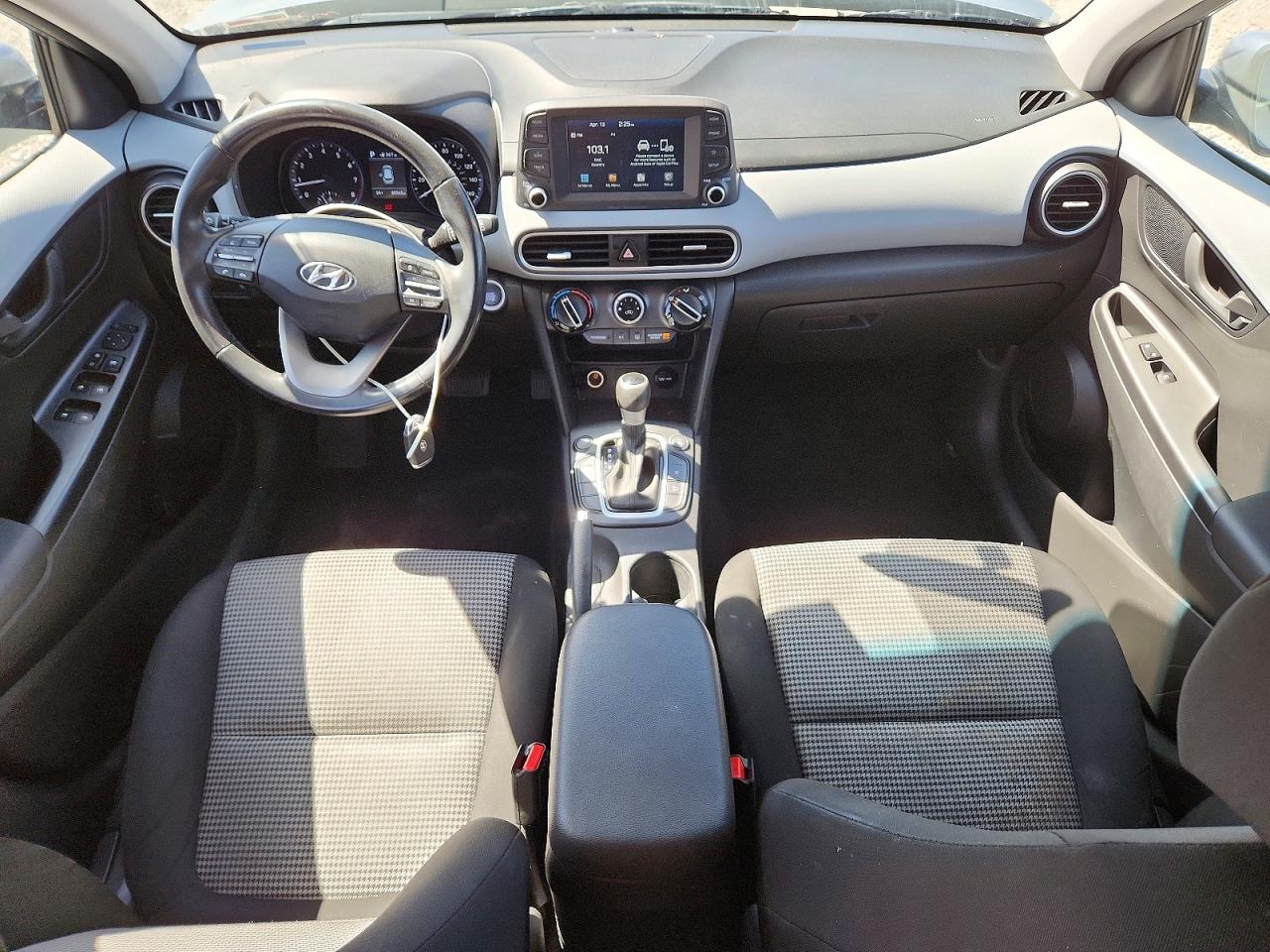 Hyundai KONA Sel