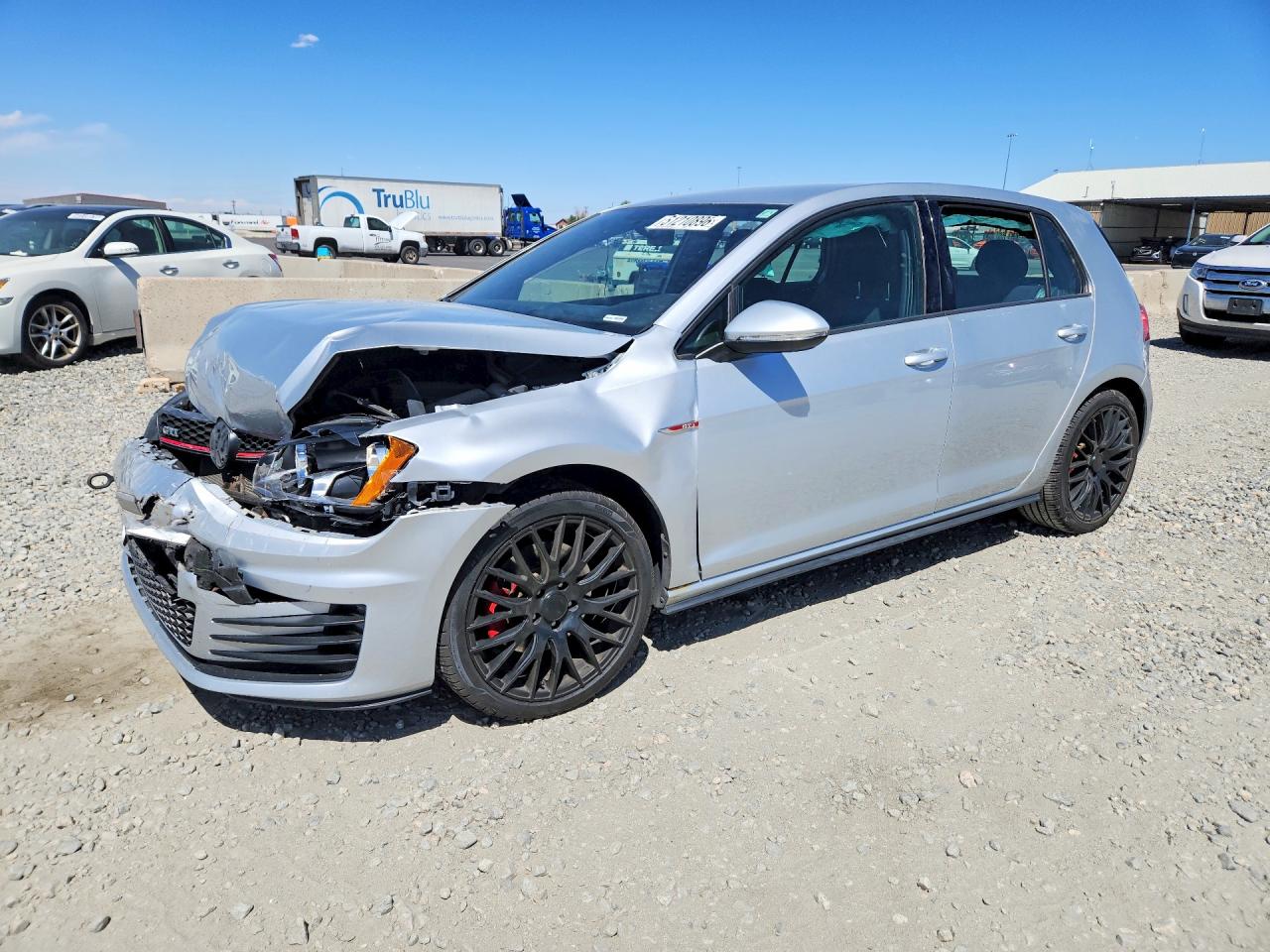 Salvage Volkswagen GTI Image