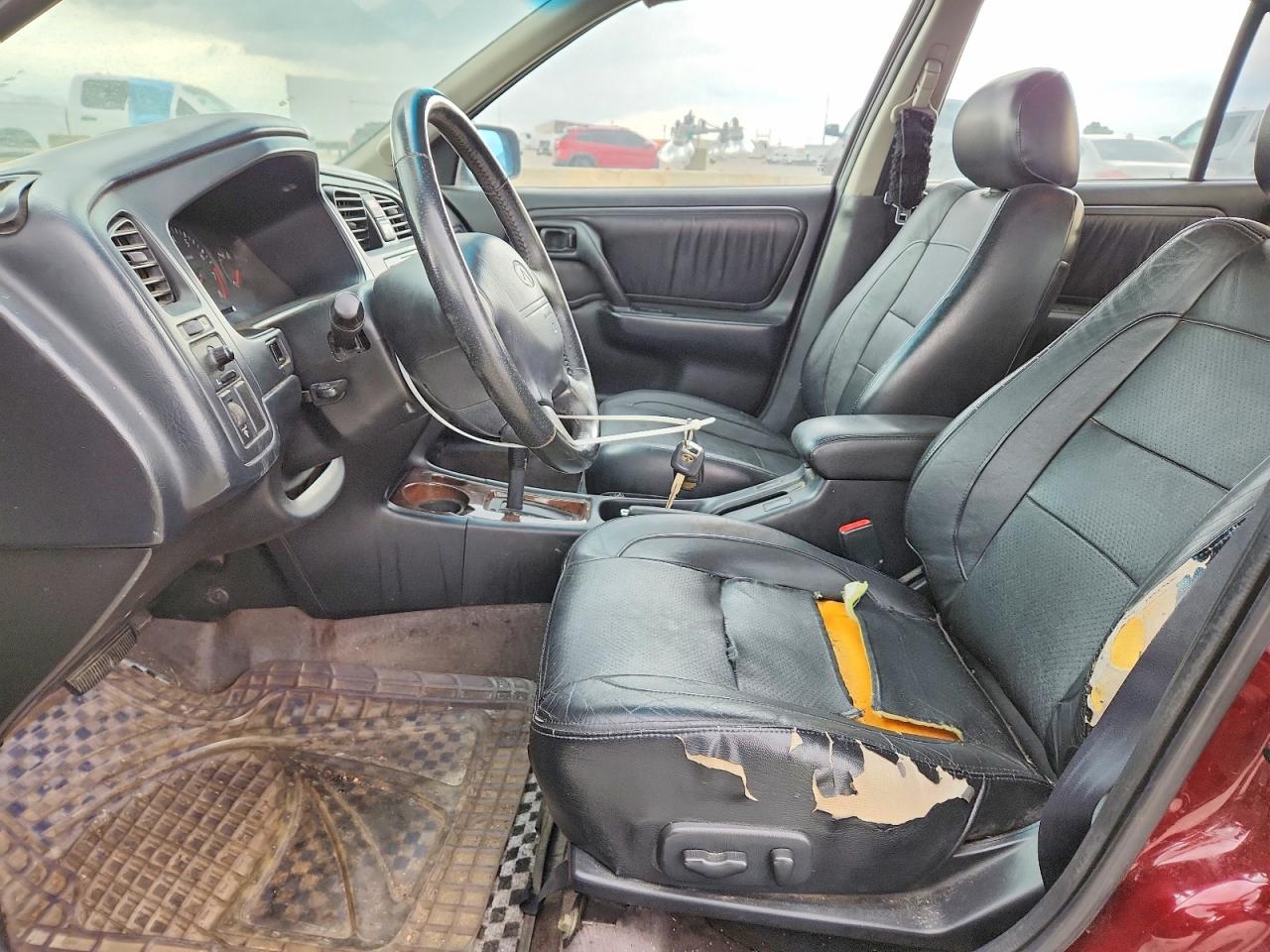 INFINITI G20 Base Base