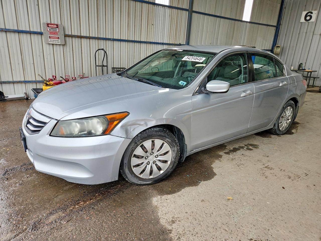 Salvage Honda Accord Image