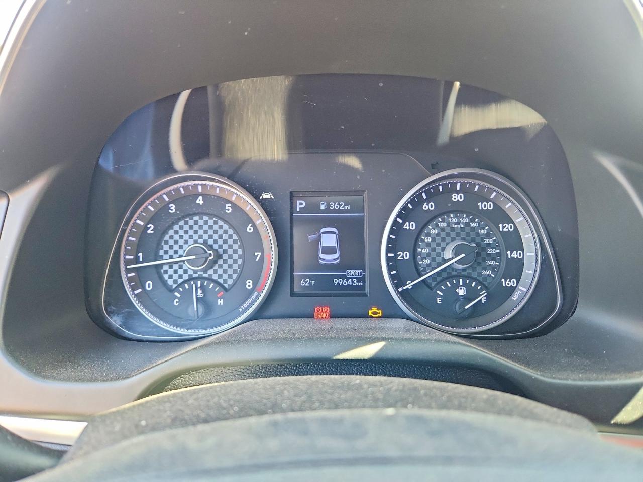 Hyundai ELANTRA Sel