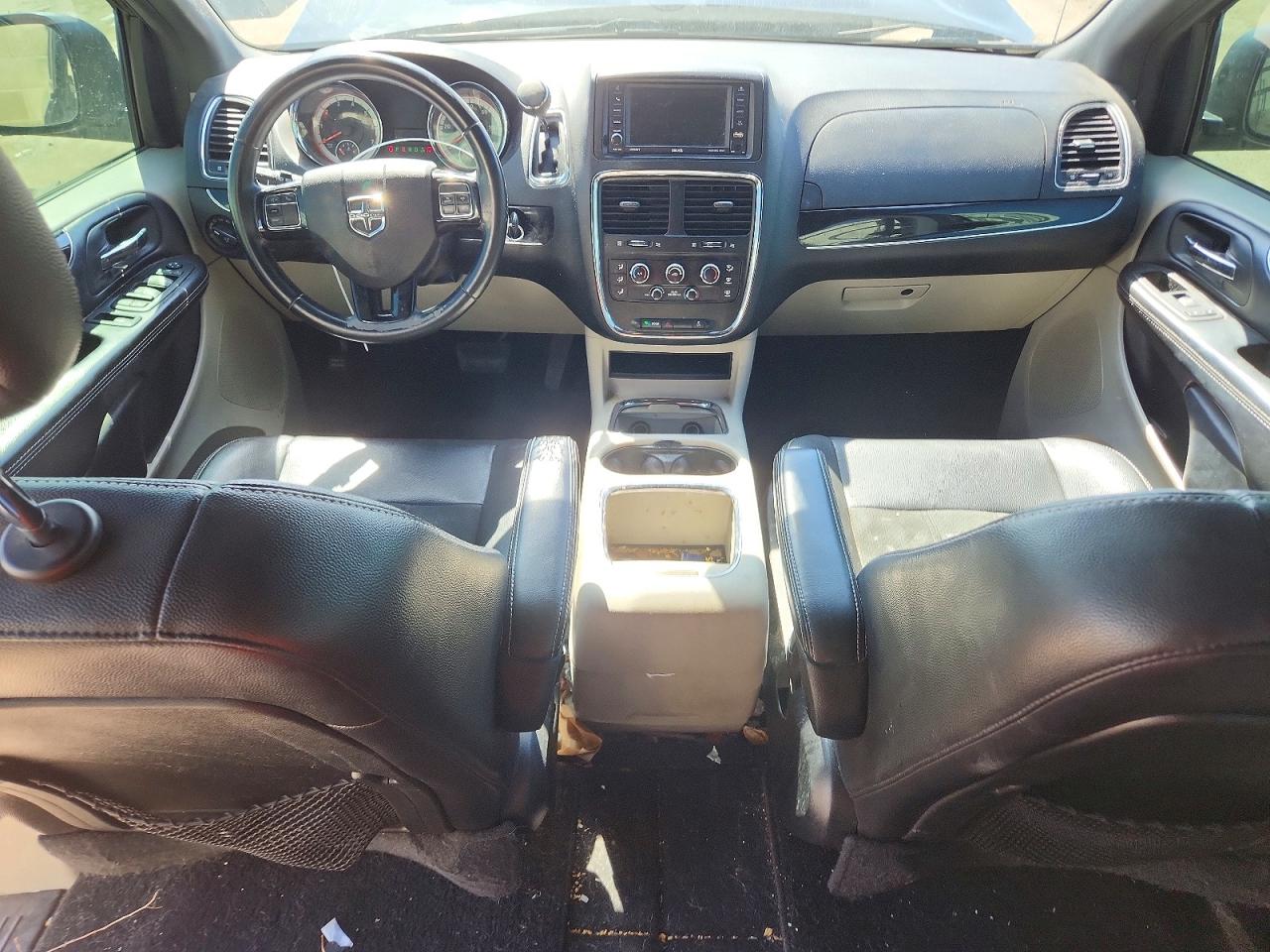 Dodge Caravan Sxt