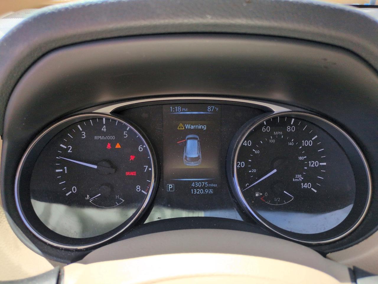 Nissan Rogue S