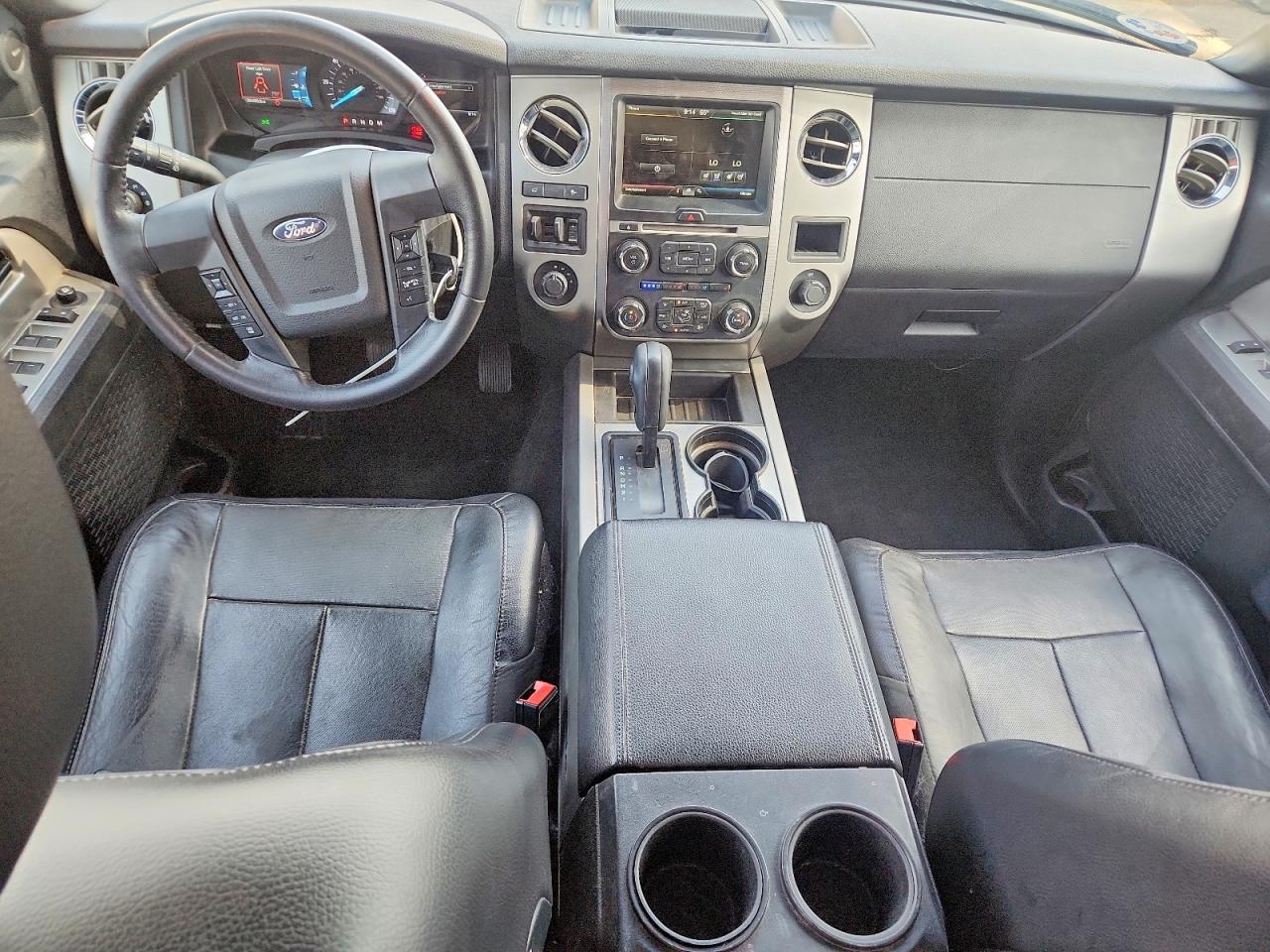 Ford Expedition El Xlt