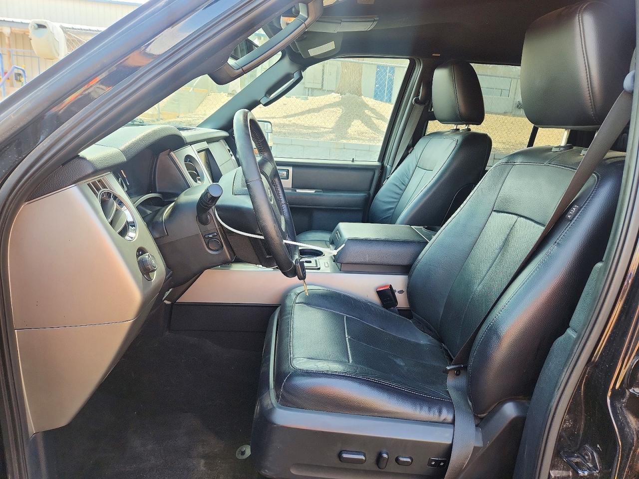 Ford Expedition El Xlt