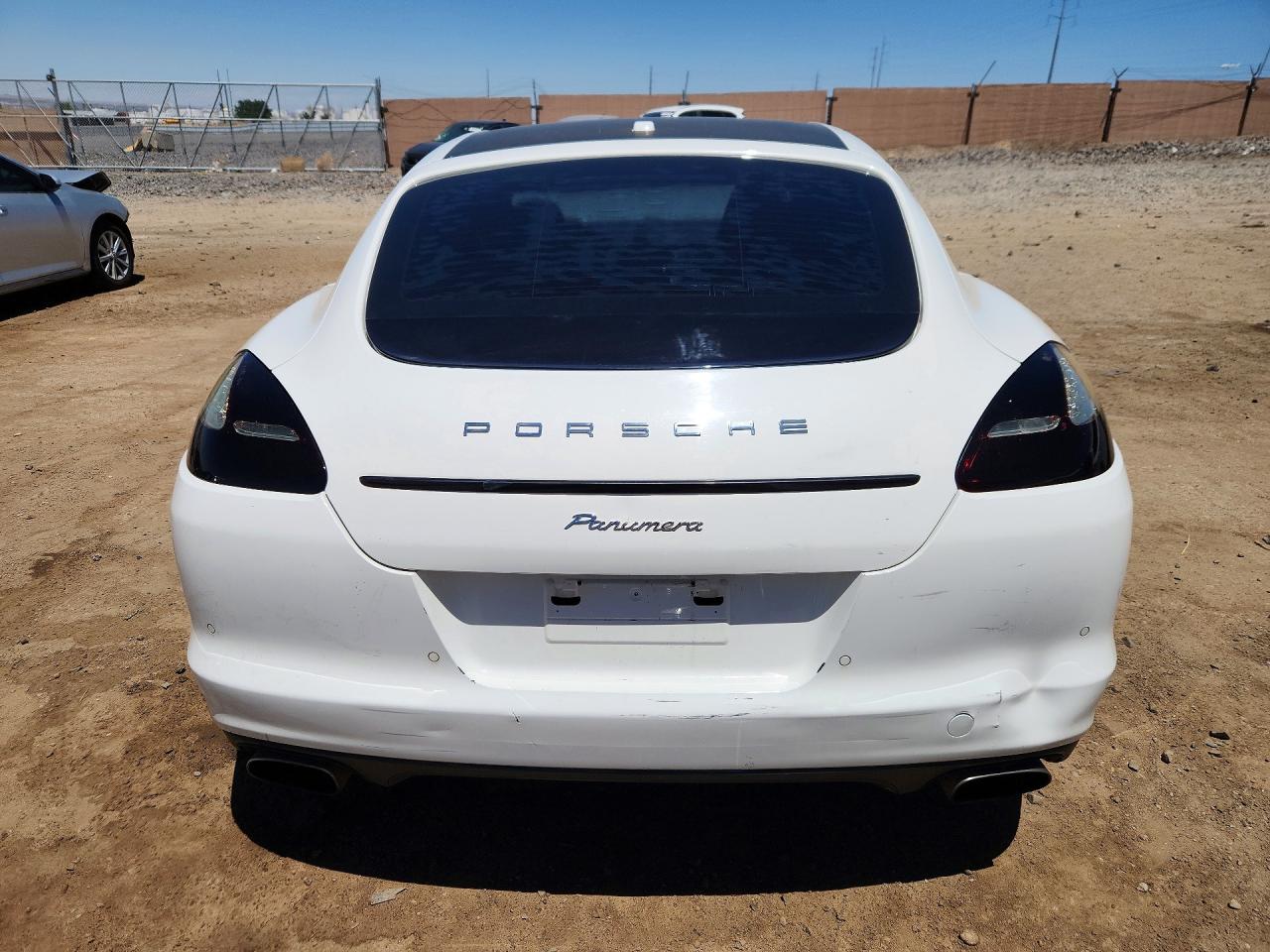 Porsche Panamera 2