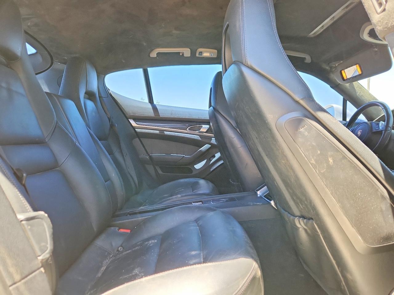 Porsche Panamera 2