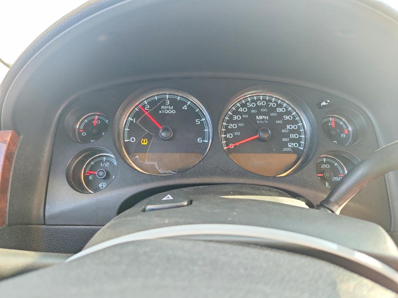 Chevrolet Suburban C1500