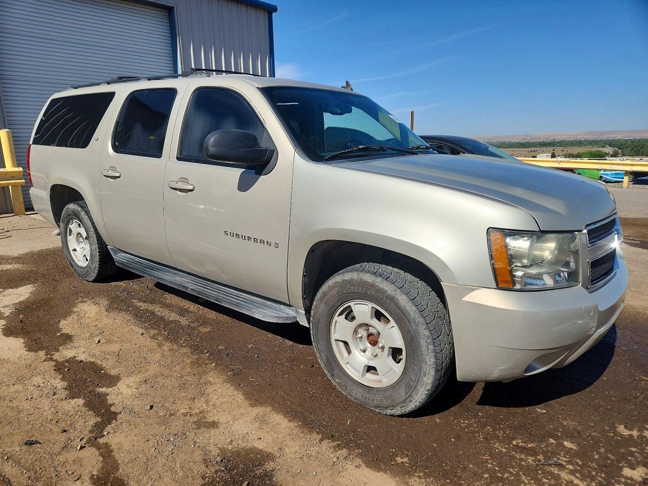 Chevrolet Suburban C1500