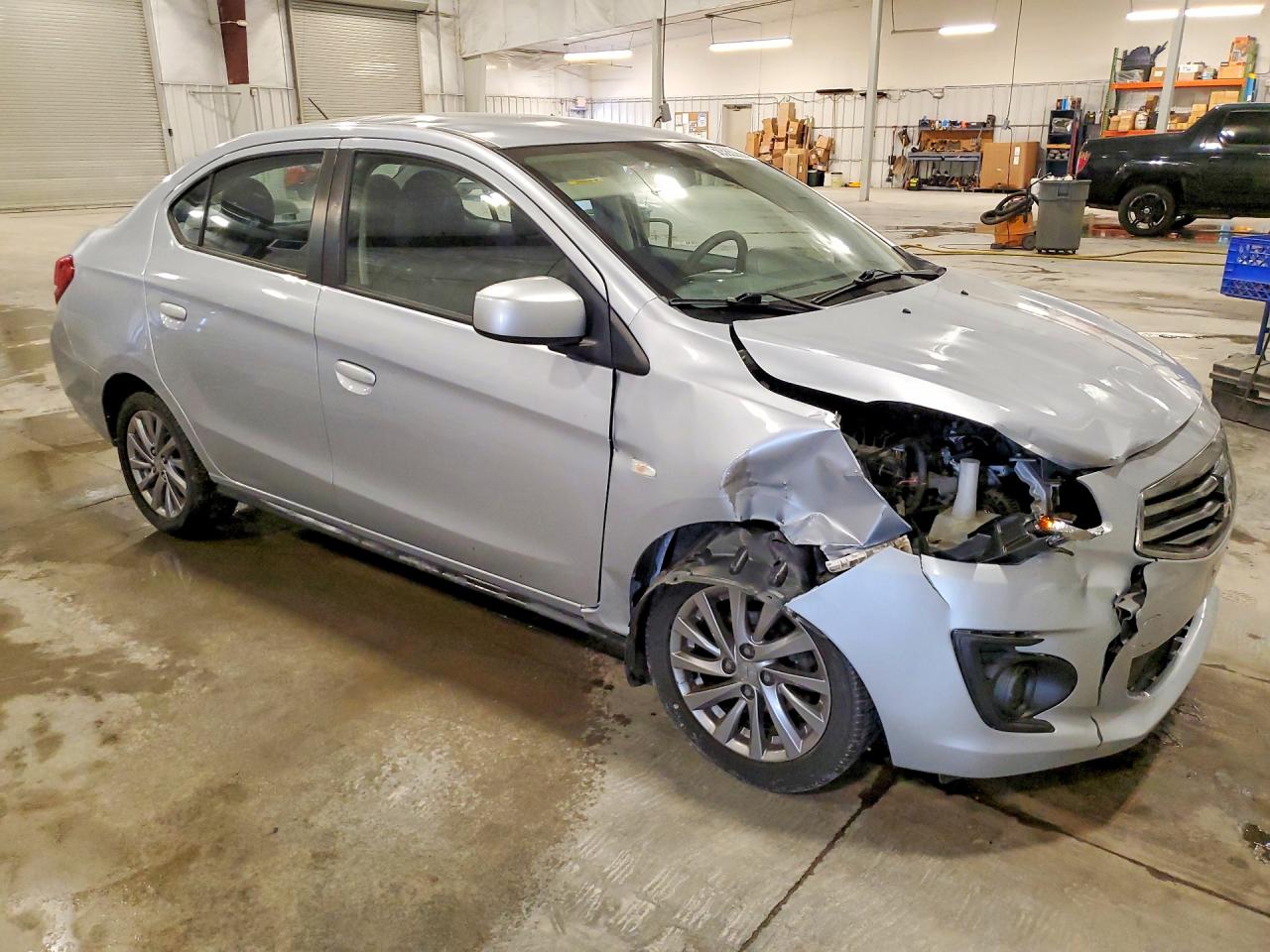 Mitsubishi Mirage G4 Es
