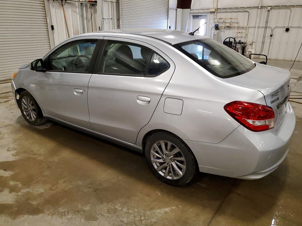 Mitsubishi Mirage G4 Es