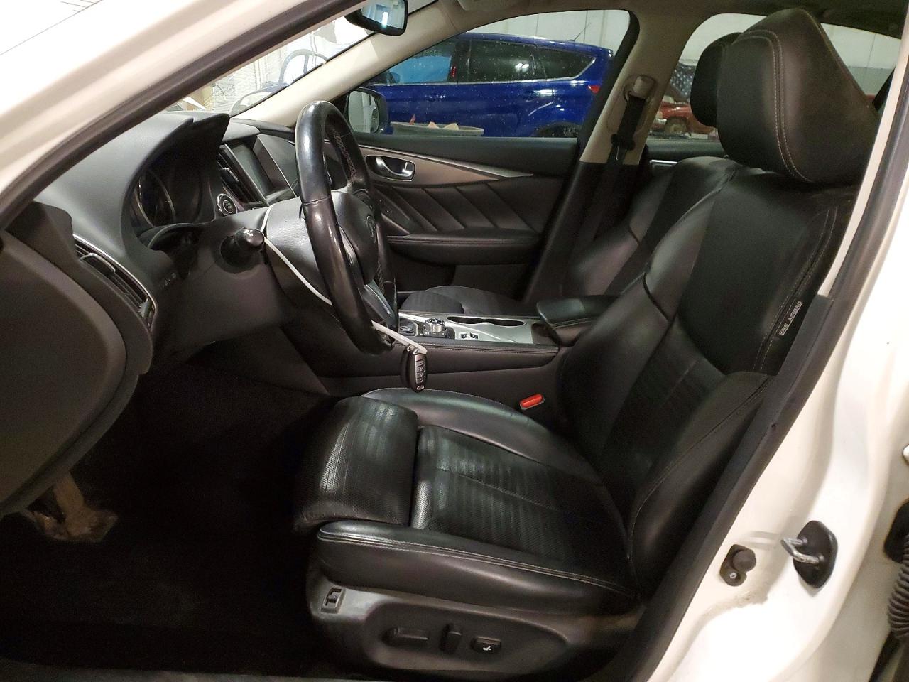 INFINITI Q50 3.0t S 3.0t Sport