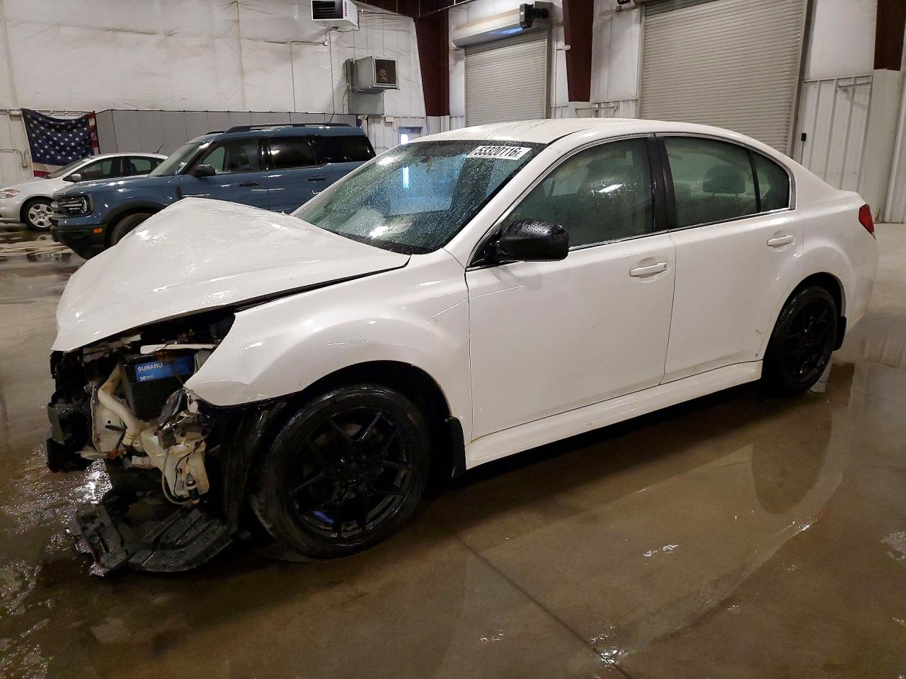 Salvage Subaru Legacy Image