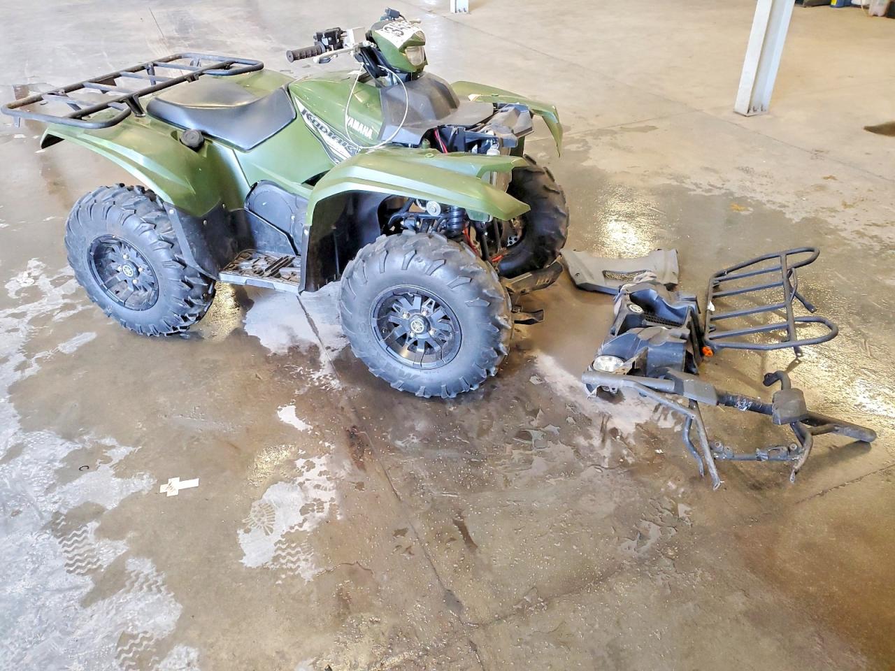 Salvage Yamaha Atv Image