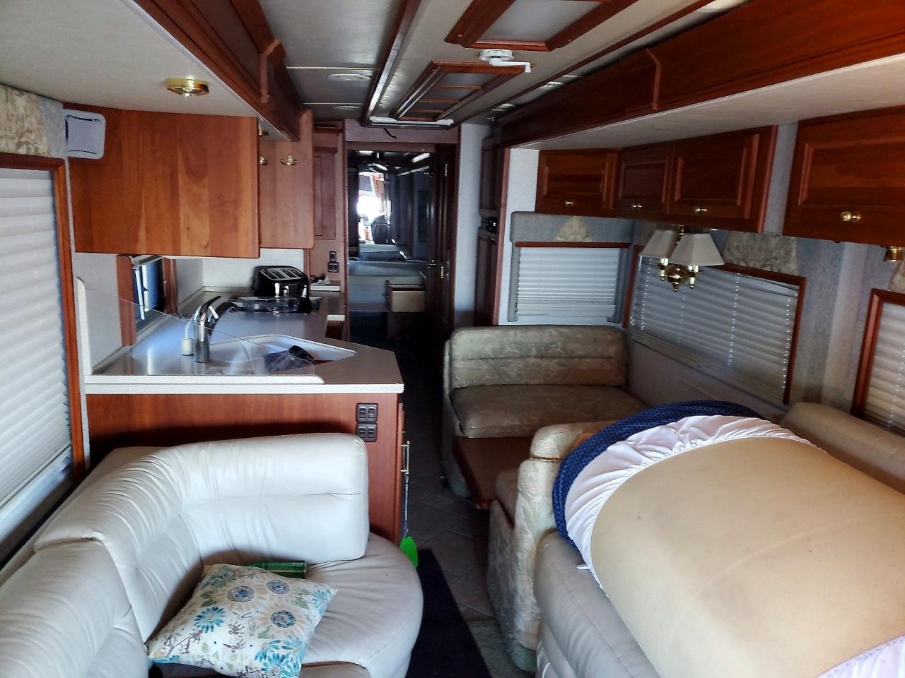Spartan Motors Motorhome 4vz
