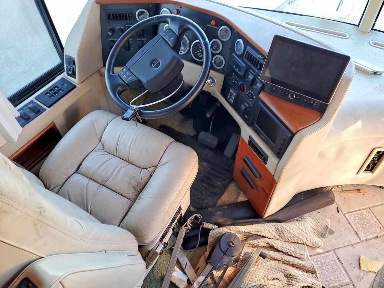 Spartan Motors Motorhome 4vz