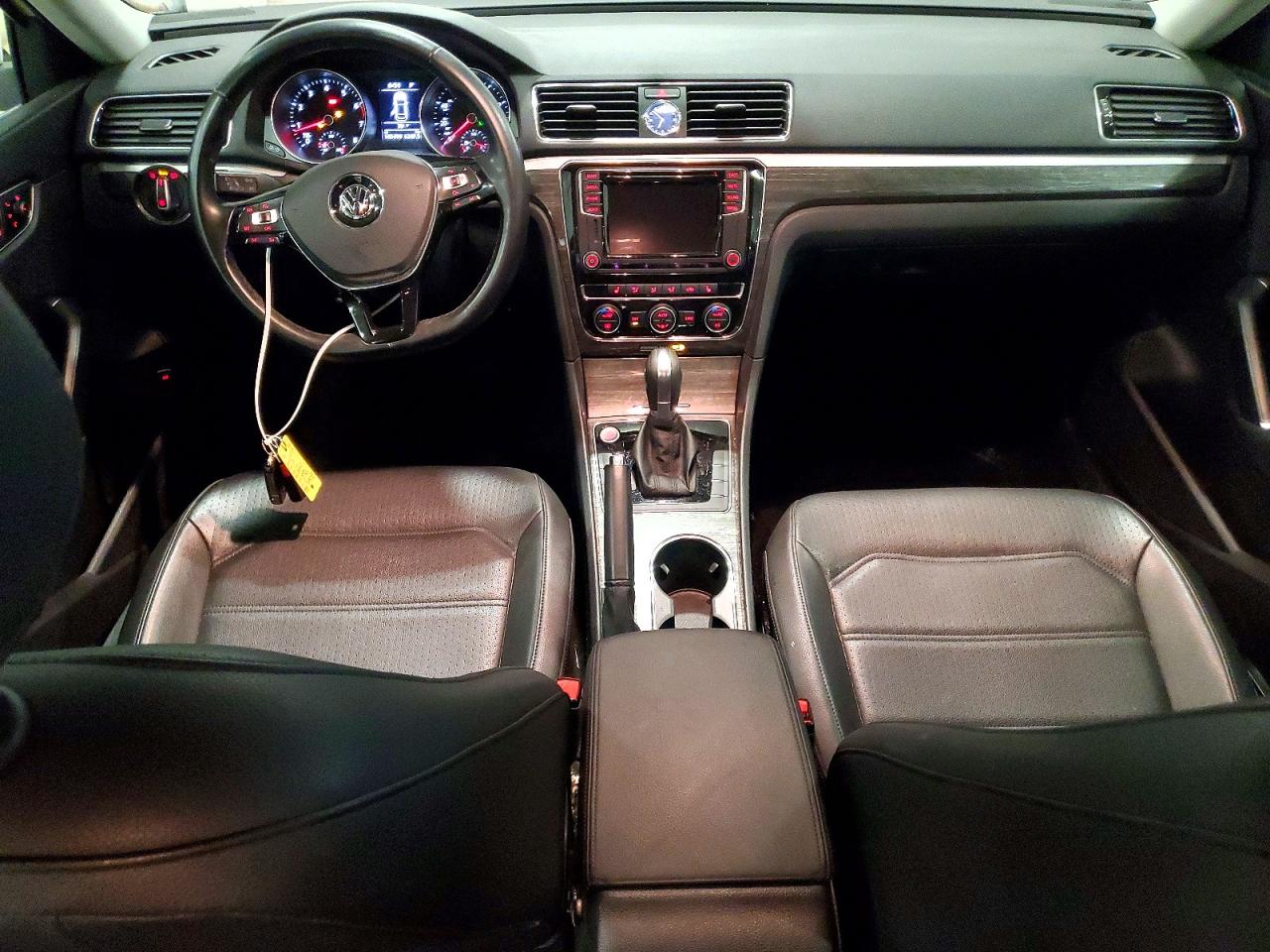 Volkswagen Passat Se