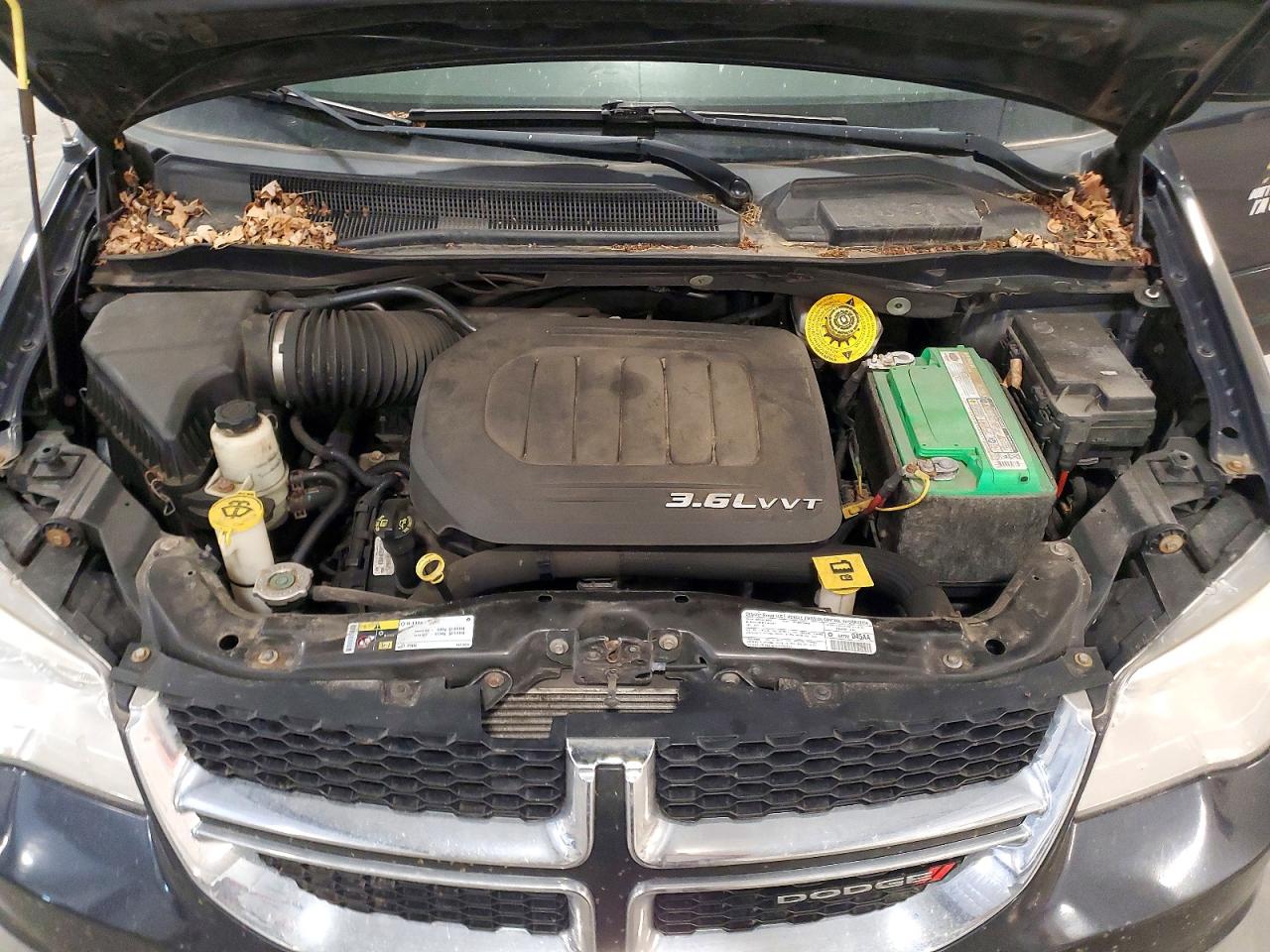 Dodge Caravan Sxt