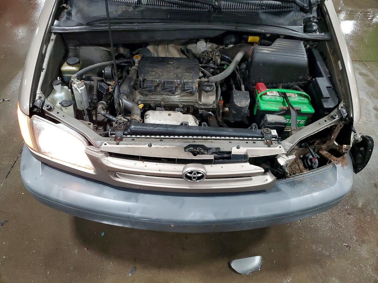 Toyota Sienna Le