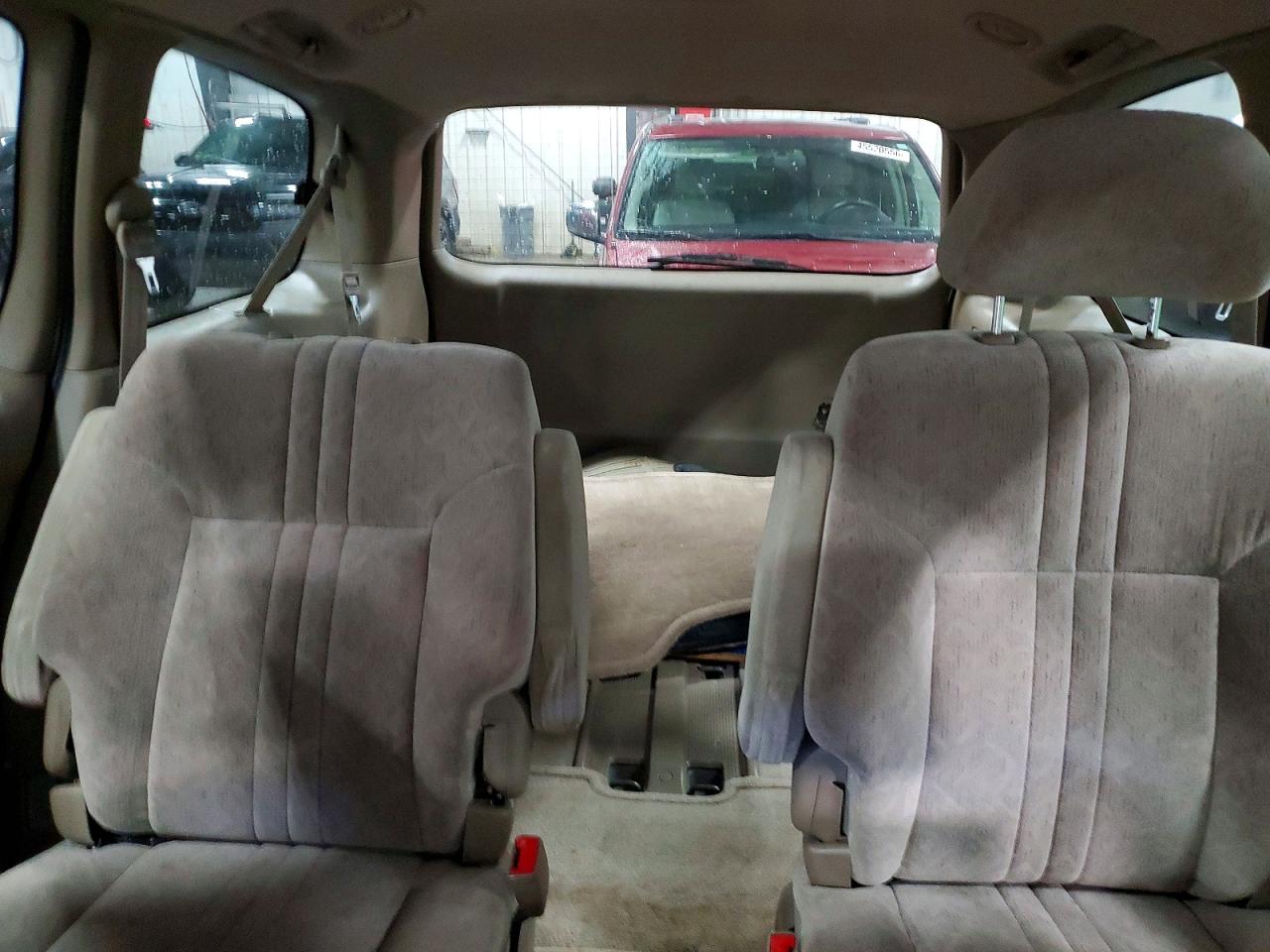 Toyota Sienna Le