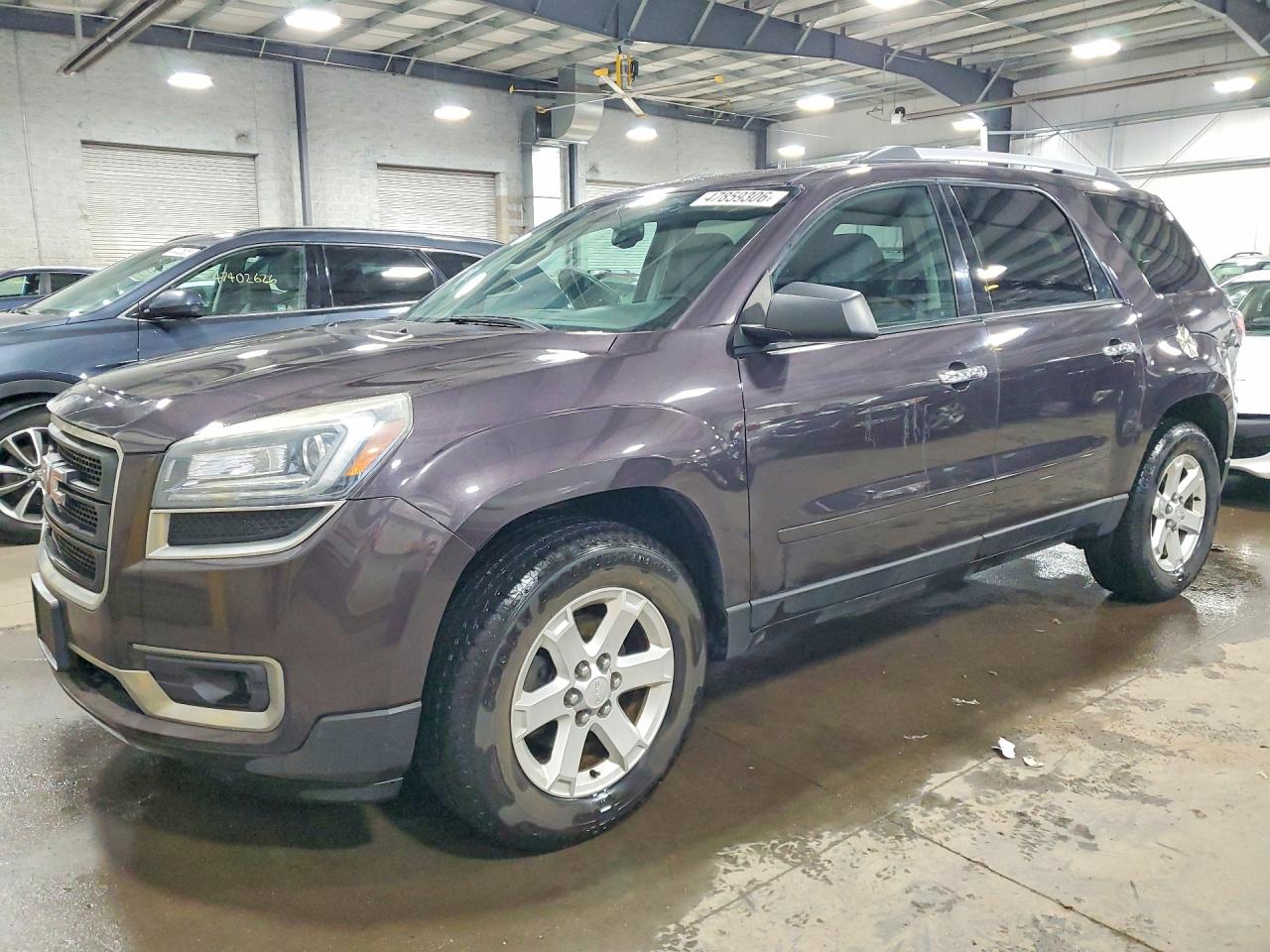 Salvage GMC Acadia Image