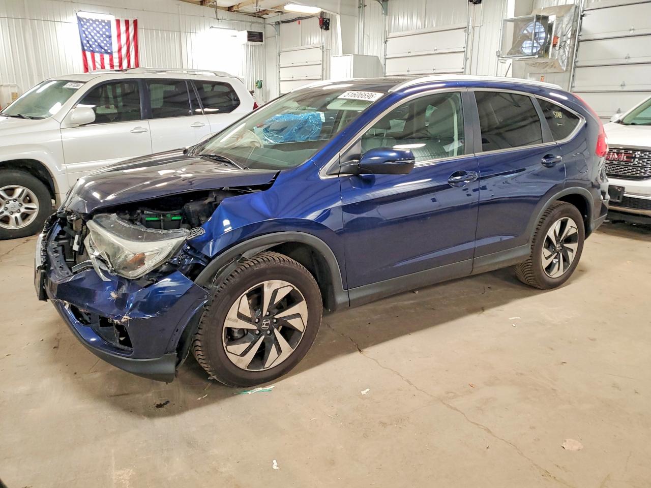 Salvage Honda Crv Image