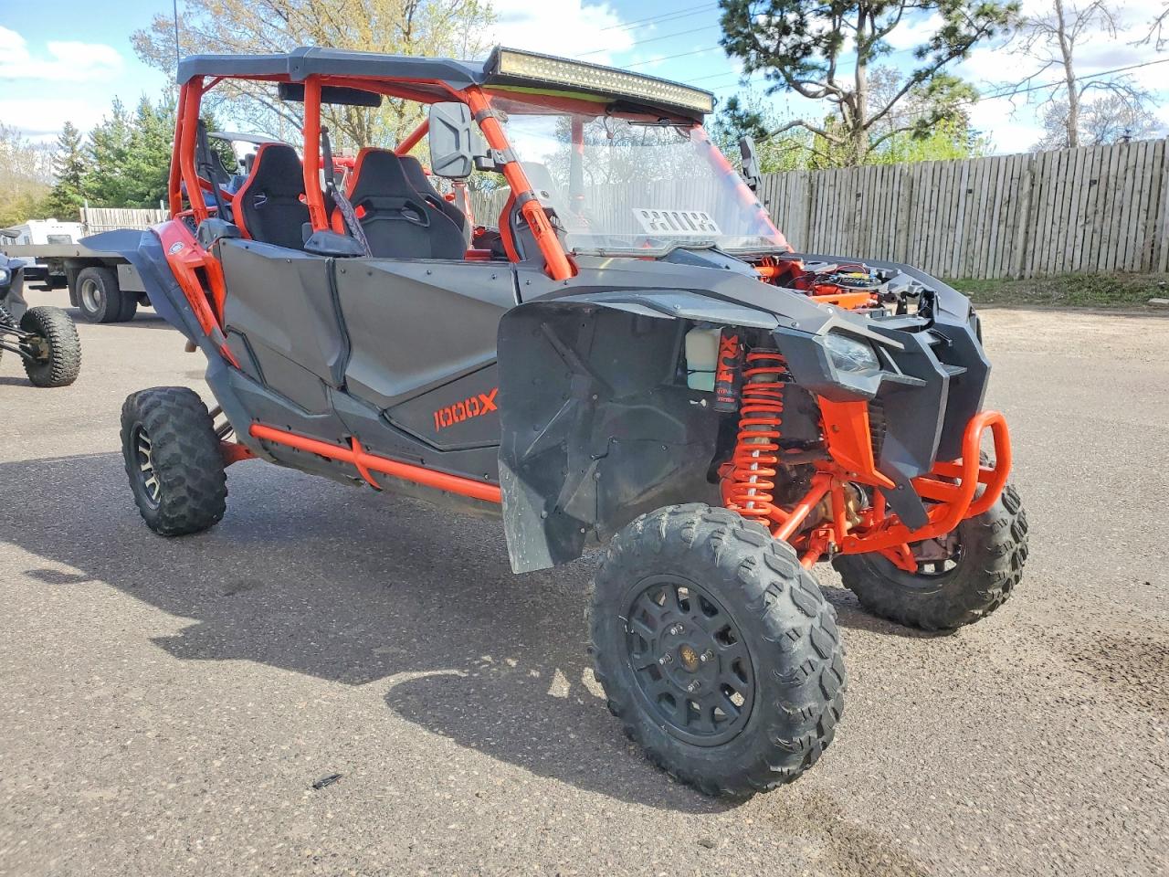 Salvage Honda Sxs1000 Image