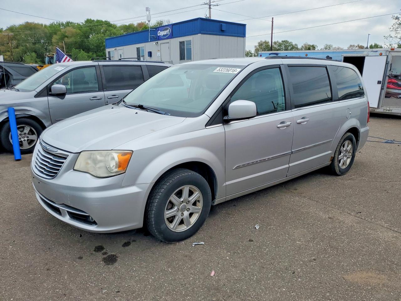 Salvage Chrysler Minivan Image