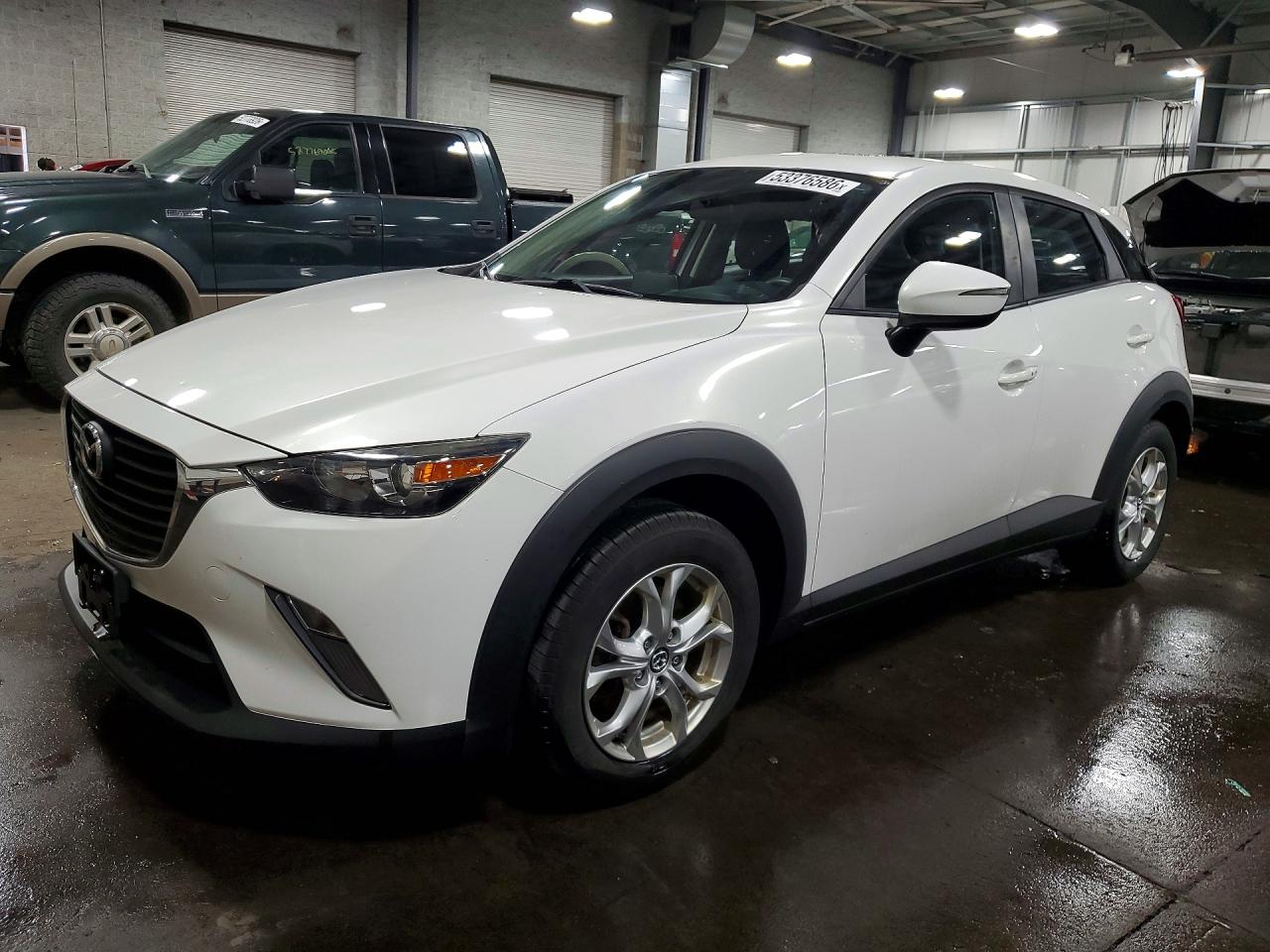 Salvage Mazda Cx Image