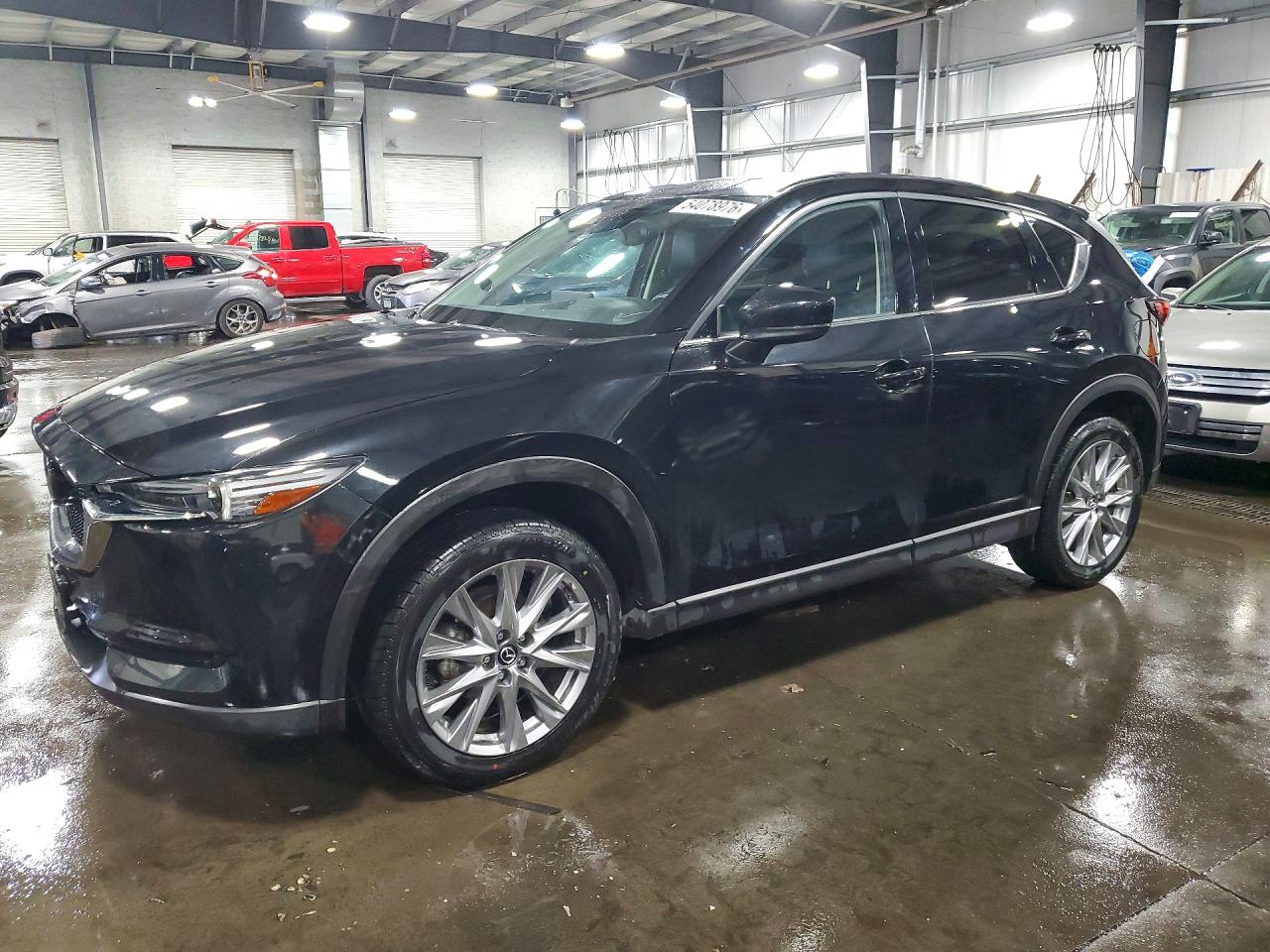 Salvage Mazda Cx Image