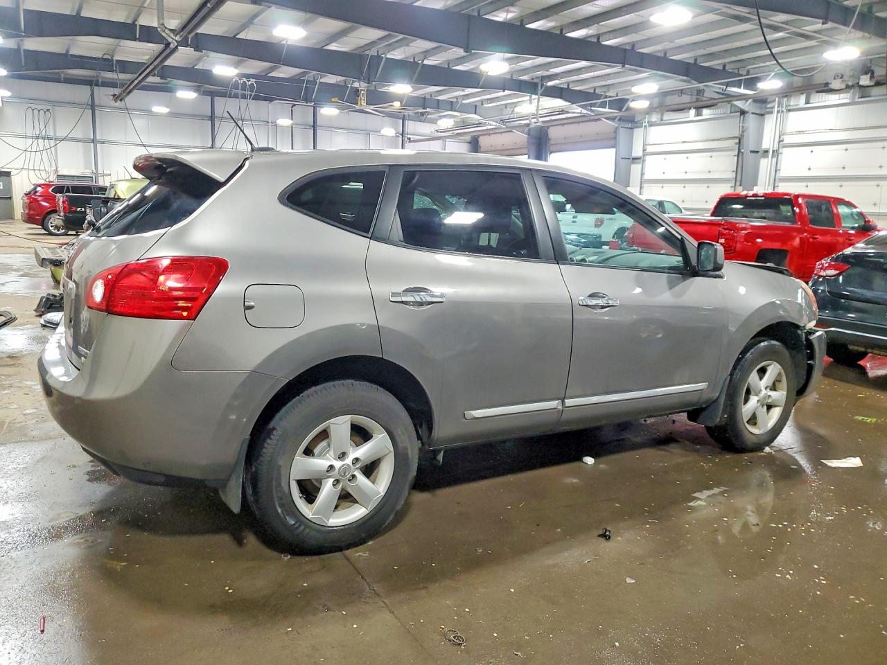 Nissan Rogue S
