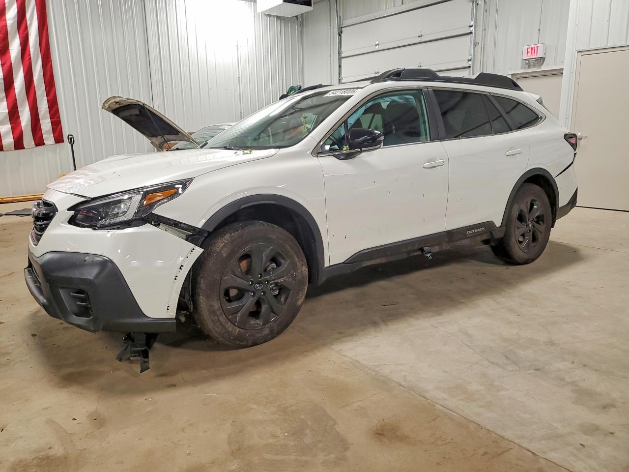 Salvage Subaru Outback Image
