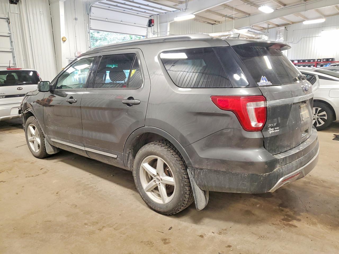 Ford Explorer Xlt
