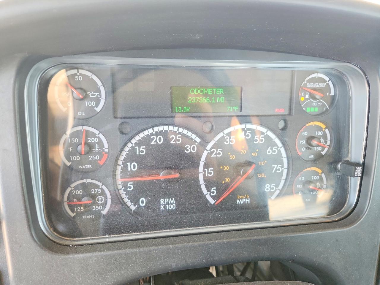 Freightliner M2