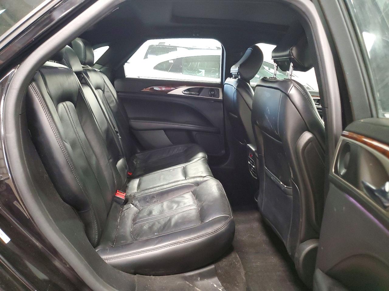 Lincoln MKZ Reserve