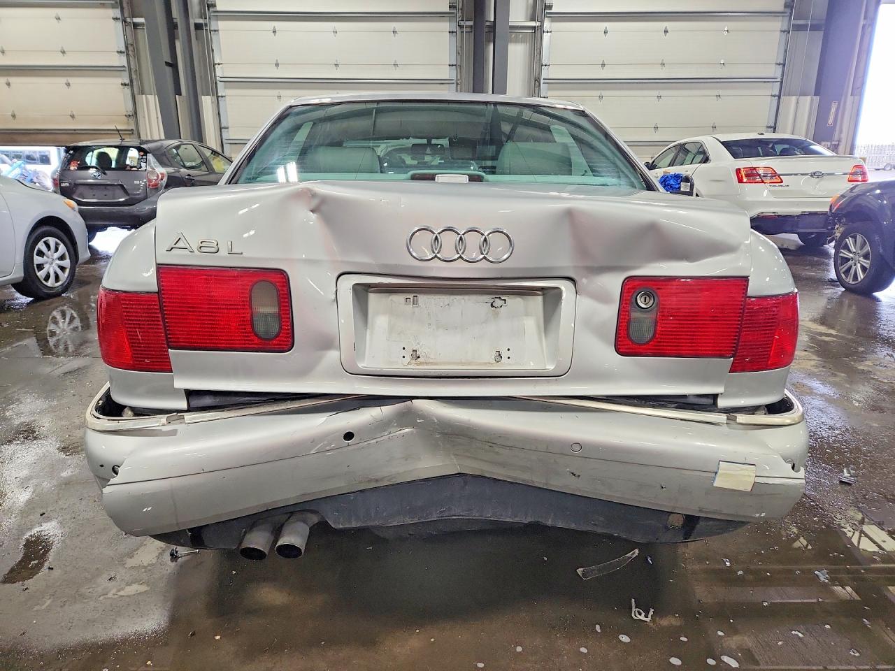 Audi A8 L Quattro