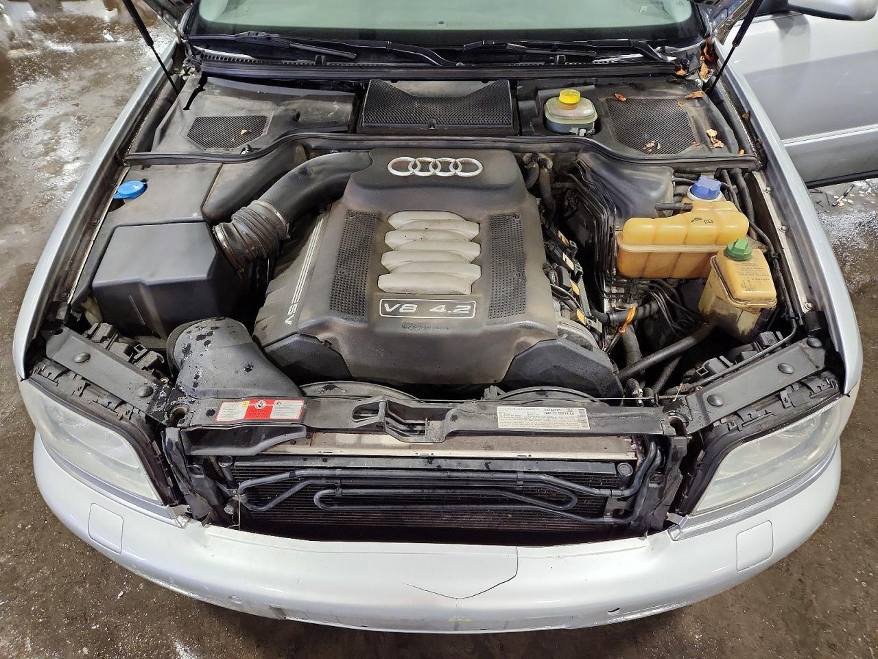 Audi A8 L Quattro