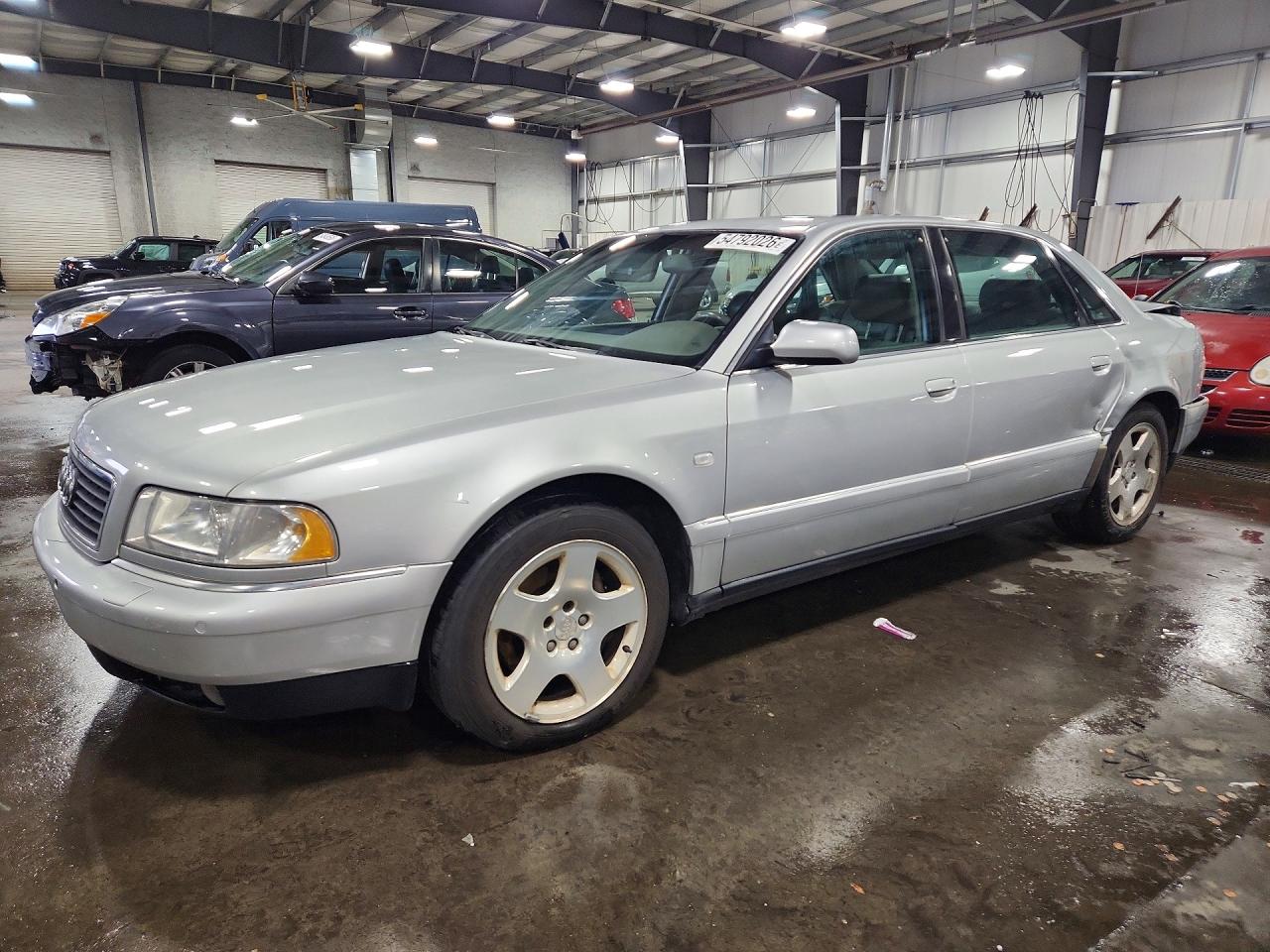Salvage Audi A8 Image
