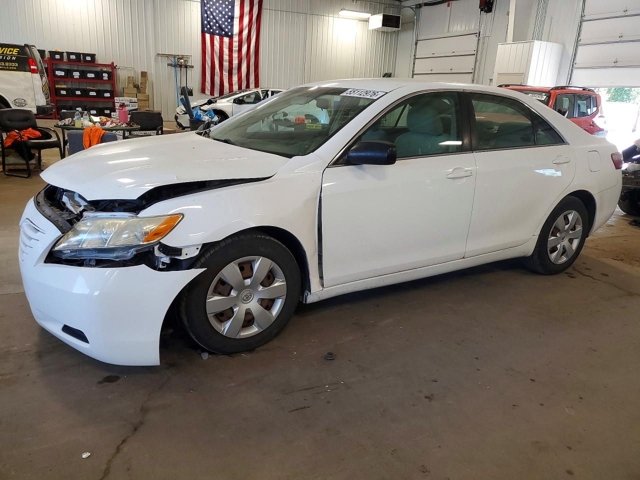 Salvage Toyota Camry Image