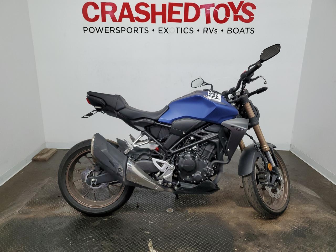 Salvage Honda Cb Cycle Image